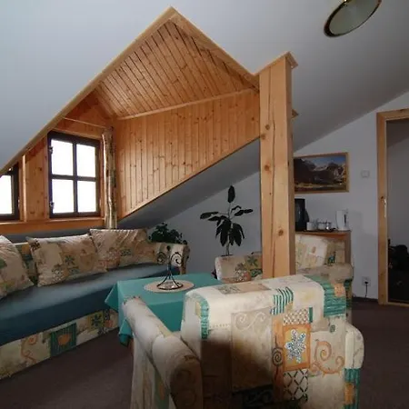 Retro Vesna Pensjonat Wysokie Tatry